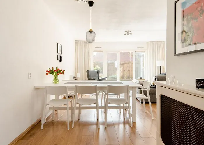 Zuhause Am Fuer 6 Personen Mit 4 Schlafzimmern Semesterbostad Julianadorp